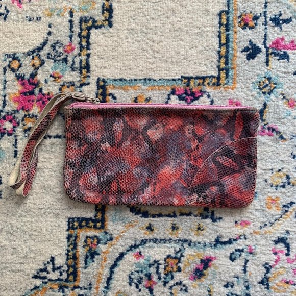 Cecconi P Genuine Leather Pink Snake Skin Clutch - Picture 2 of 6